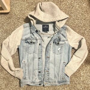 Hollister Distressed Denim Hoodie Jacket Small